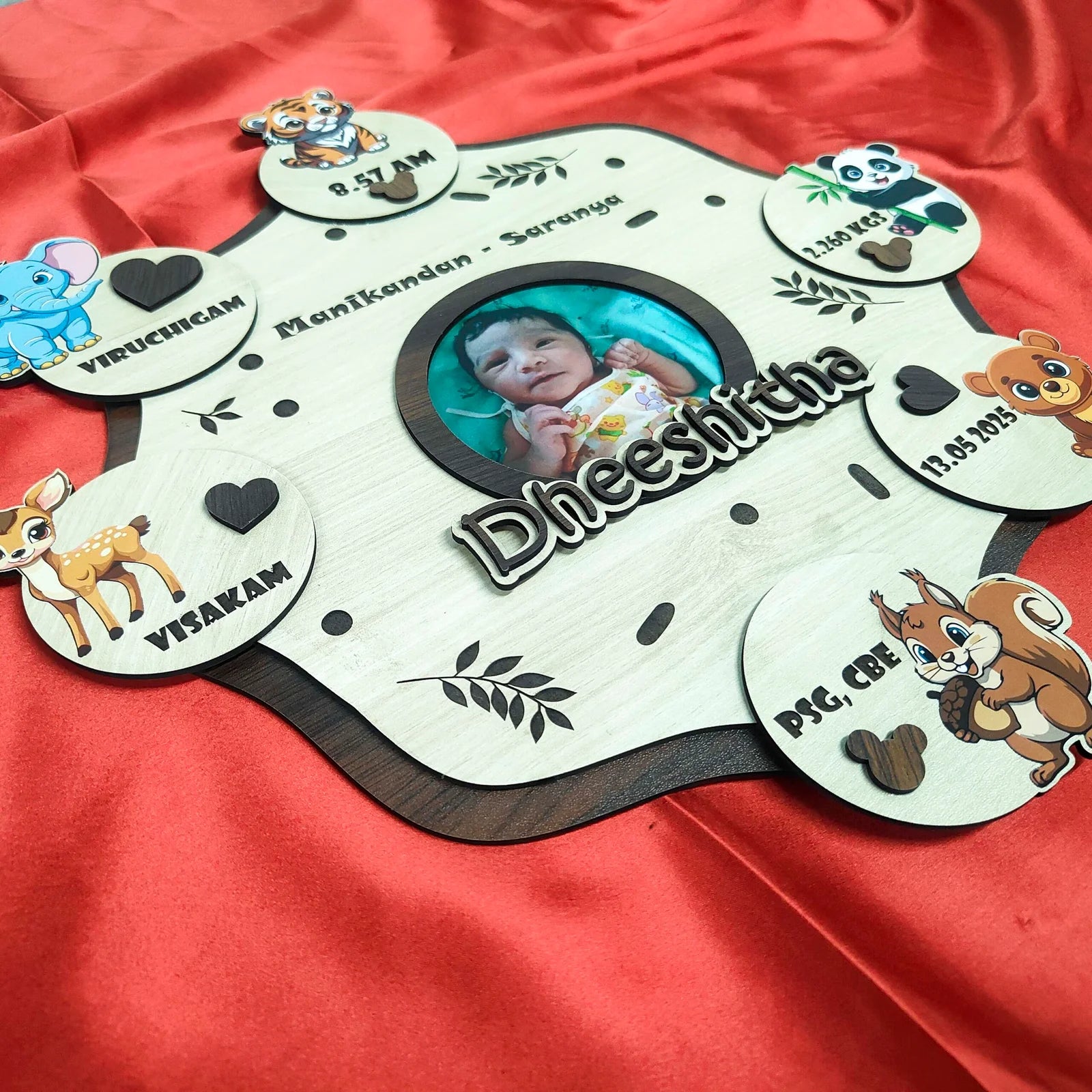 Customiized Baby Detailed Frame