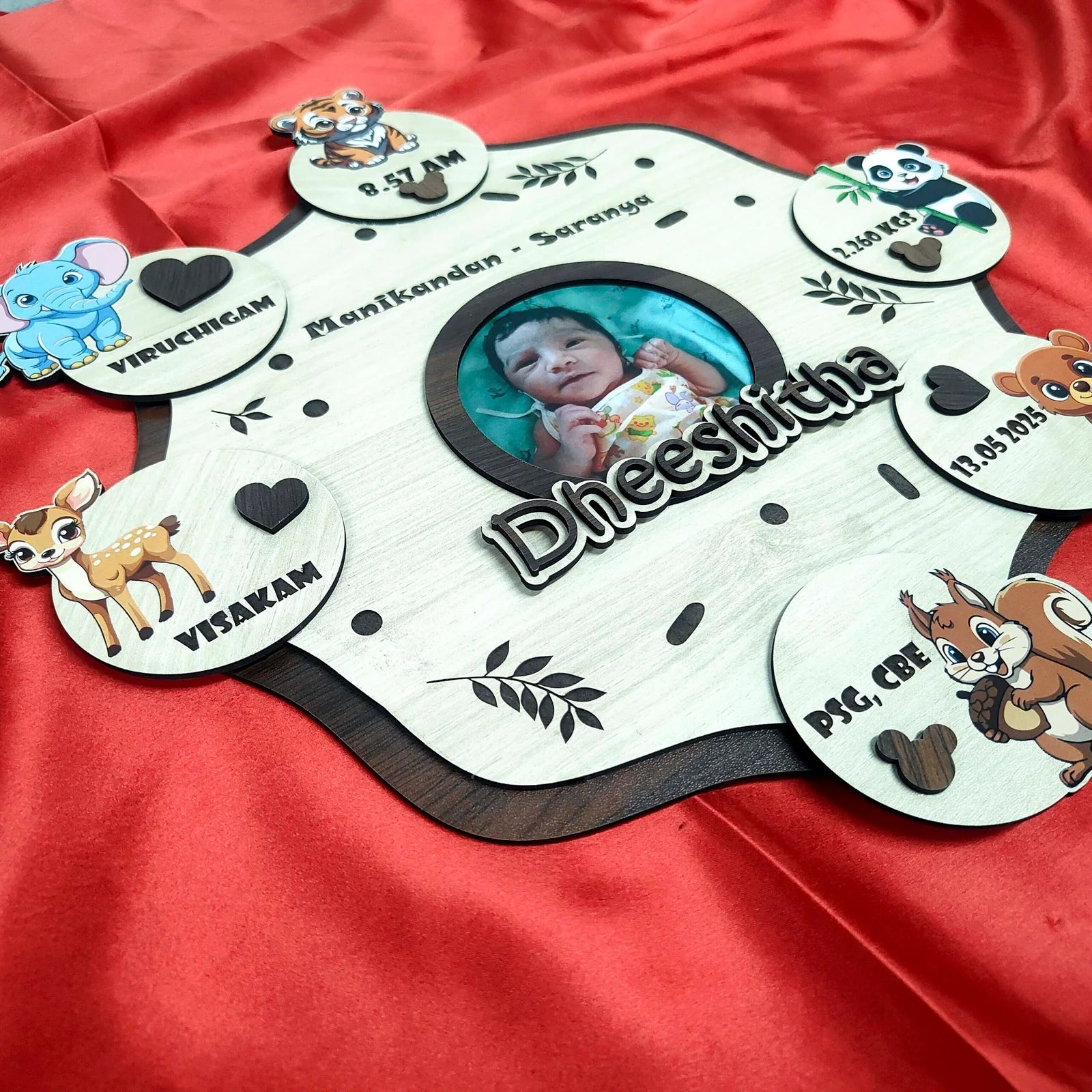 Customiized Baby Detailed Frame