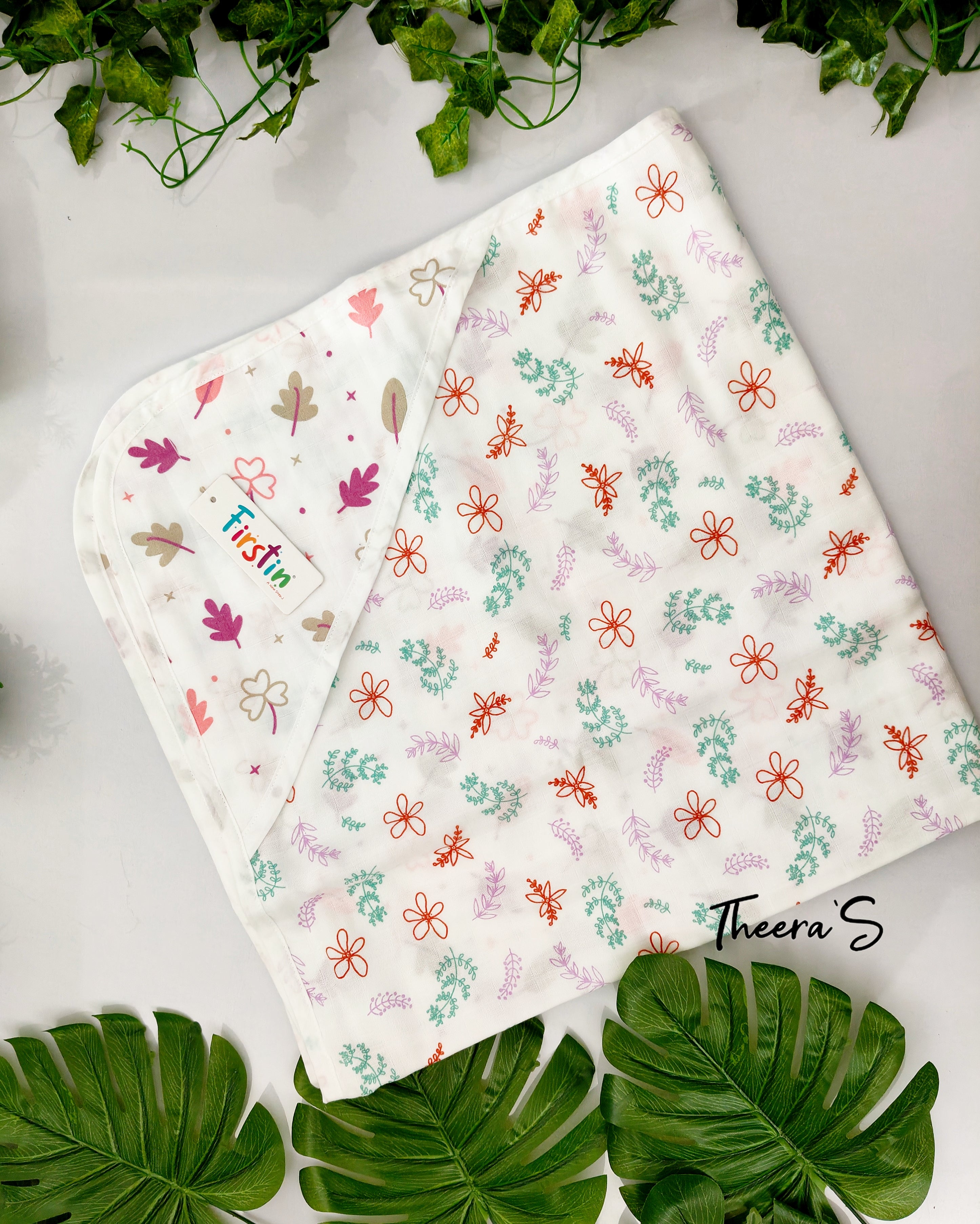 FIRSTIN REVERSIBLE HOODED BLANKET (80CM * 80CM)