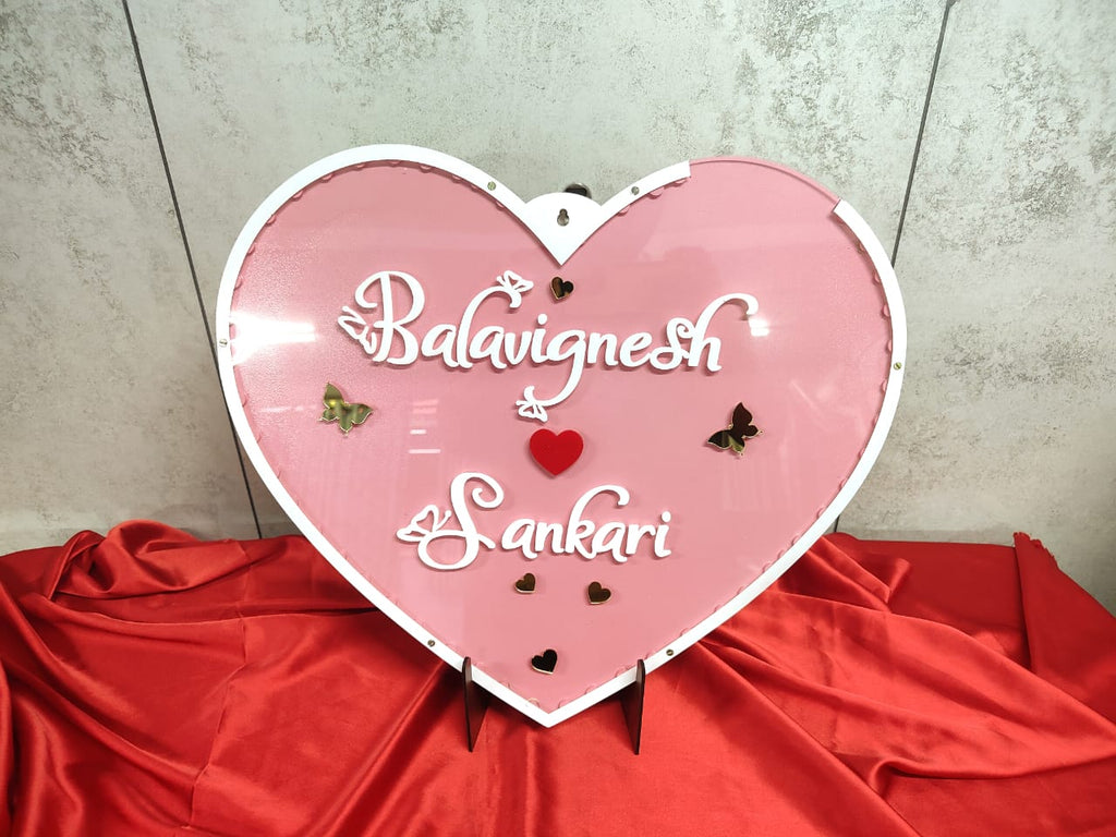 18-Inch Heart Shape Wishes Stand – Elegant Display for Every Occasion