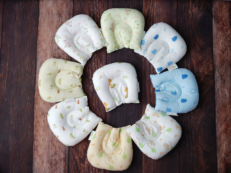 FIRSTIN Baby Pillow Vannila Bunny Kite(W)-20X20CM Multicolor